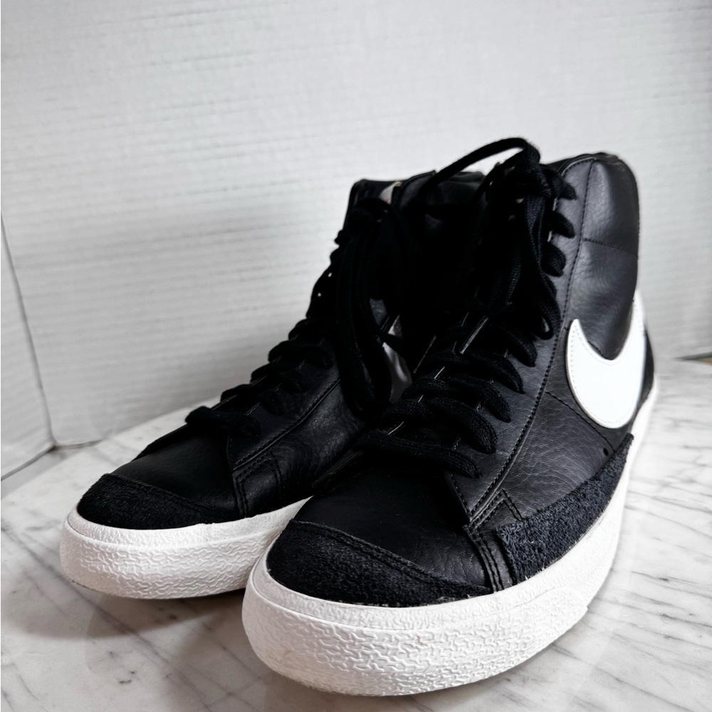 Nike Blazer Mid’77 Vintage Black Leather Sneakers Shoes Men’s Size 11